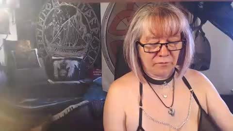 Michelle online show from July 24, 9:28 am
