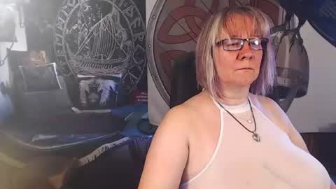 Michelle online show from July 25, 9:29 am