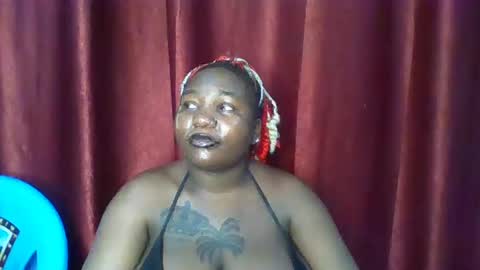 Snapshot of knight_nurse69 chatting on February 24, 6:36 pm knight_nurse69 online show from February 24, 6:36 pm