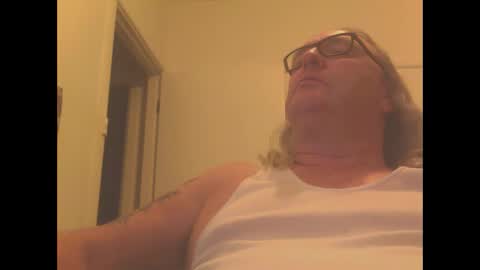 Snapshot of knobout chatting on February 10, 10:20 am knobout online show from February 10, 10:20 am