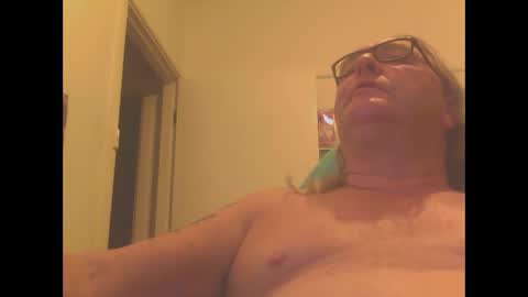 Snapshot of knobout chatting on February 26, 10:16 am knobout online show from February 26, 10:16 am