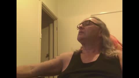 Snapshot of knobout chatting on September 18, 1:48 pm knobout online show from September 18, 1:48 pm