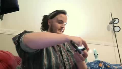 Miss Nebulara online show from February 5, 2:15 am