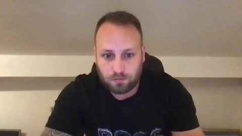 Snapshot of kobasic chatting on October 19, 2:16 am hugo online show from October 19, 2:16 am