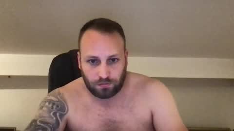 Snapshot of kobasic chatting on October 8, 12:40 am hugo online show from October 8, 12:40 am