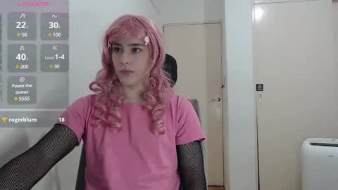 Snapshot of koneko_nya chatting on March 8, 6:37 pm  Riley  online show from March 8, 6:37 pm