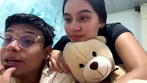 konnie_adan online show from November 12, 4:15 am