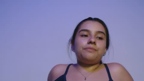 konnie_adan online show from June 22, 3:25 am