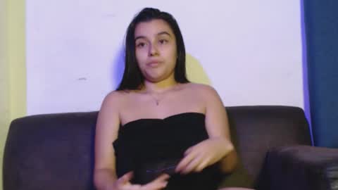 konnie_adan online show from January 10, 5:57 am