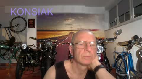Komsiak online show from July 16, 7:17 pm