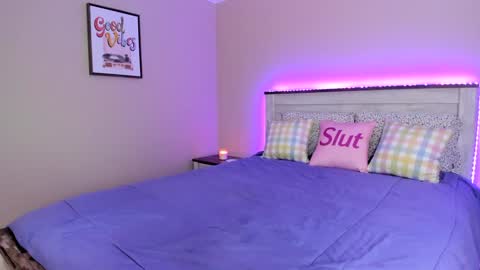  KORA MARiNA  online show from September 25, 3:19 pm