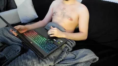 kotikmeow online show from December 14, 3:35 am