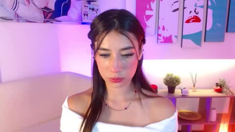 Elizabeth online show from February 23, 12:07 pm