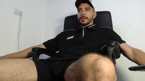 kratoswolf online show from June 14, 2:24 am