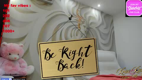 Snapshot of krisi_kiss chatting on February 21, 6:51 am KrisiFollow me  Thumb UP  online show from February 21, 6:51 am