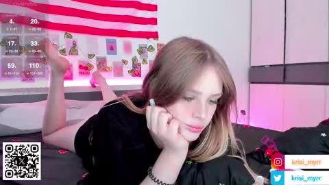 Snapshot of krisi_myrr chatting on September 13, 12:40 pm Kristina3 online show from September 13, 12:40 pm