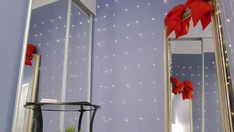kriskras__ online show from April 27, 5:16 am