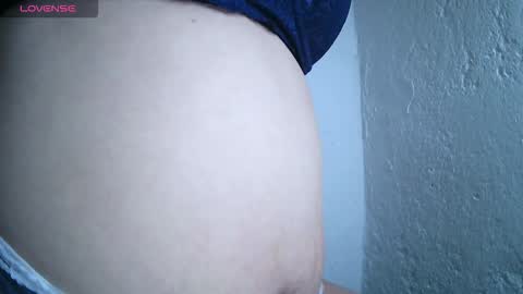 krissone online show from January 17, 4:55 am