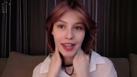 Sarah online show from December 4, 1:16 am