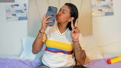 kristel_lee_ online show from June 28, 4:41 am