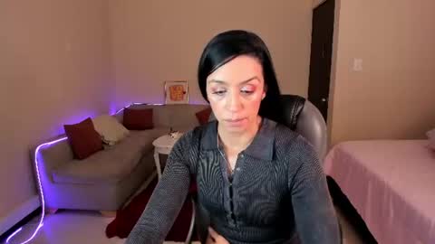 Sophia online show from July 2, 7:41 pm