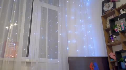 Snapshot of kristen_sayles chatting on February 2, 7:14 pm Kris online show from February 2, 7:14 pm