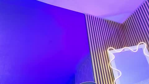 kristen_tay online show from February 24, 6:38 am