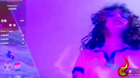 kristen_tay online show from July 2, 3:23 am