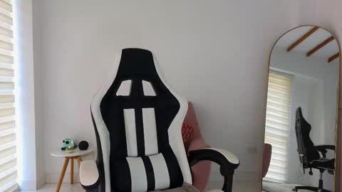 Kris online show from September 19, 5:49 pm