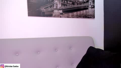 kristensantos_ online show from February 27, 3:59 pm