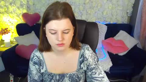 kristifoxy online show from April 27, 5:27 am