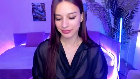 Snapshot of kristine_beauty chatting on February 11, 9:09 am Kristi online show from February 11, 9:09 am