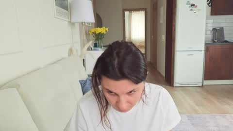 Kristi online show from April 28, 7:56 am
