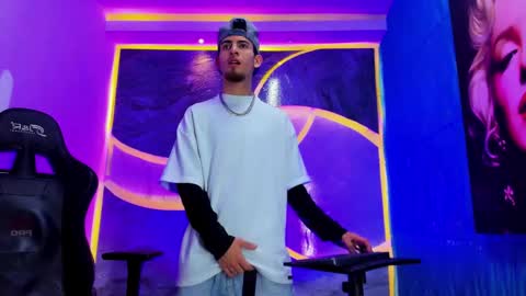kroddy online show from October 5, 11:01 pm