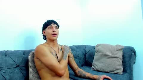 Kroy Wave  Muscle Tattoos Latino online show from July 12, 8:06 am