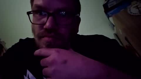 Tommy online show from May 3, 1:33 am