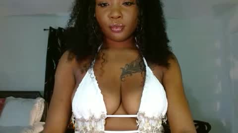 Krystal Blake online show from April 28, 4:22 pm