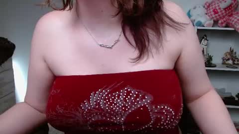 Krystal Syx online show from June 11, 12:32 am