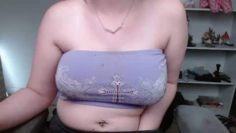 Krystal Syx online show from July 10, 3:39 pm