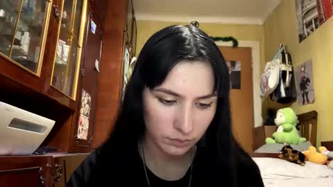 Mira online show from February 28, 8:13 pm