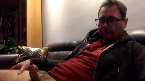 krzysztof1977 online show from March 4, 9:34 pm