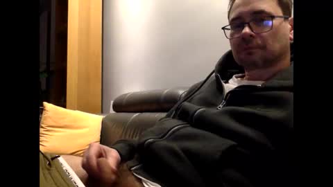 Snapshot of krzysztof1977 chatting on January 10, 10:25 pm krzysztof1977 online show from January 10, 10:25 pm