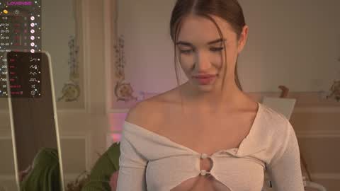 Snapshot of kseha_cute chatting on January 20, 12:49 pm Ksesha online show from January 20, 12:49 pm