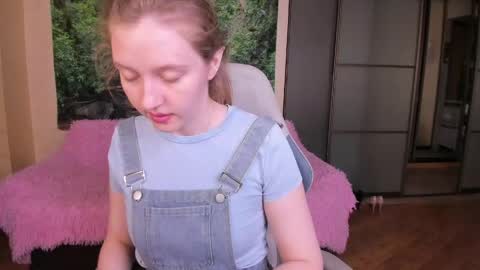 ksuhesa online show from May 31, 8:13 am