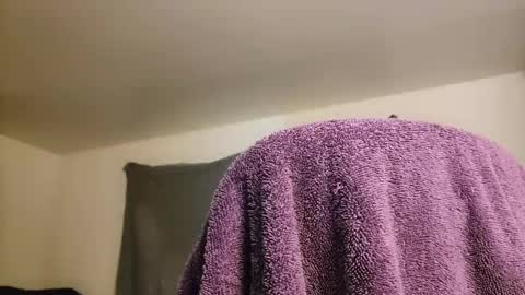 Snapshot of kubish1 chatting on September 28, 8:56 am Kubish online show from September 28, 8:56 am