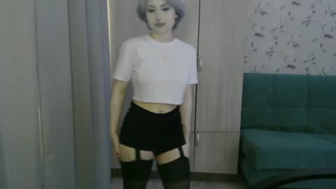 Alice online show from June 23, 3:29 pm