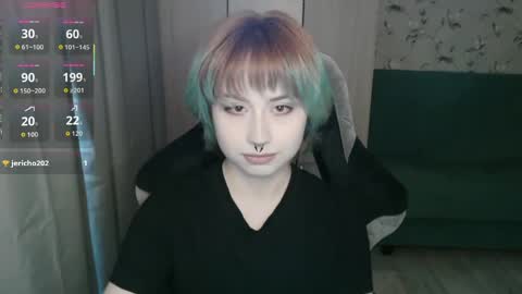 Alice online show from May 2, 12:44 pm