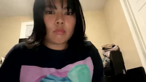 kuromixx444 online show from December 17, 10:49 pm