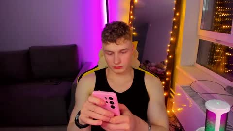 kurt_hanssen online show from May 6, 7:31 pm