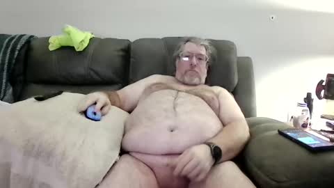 Snapshot of kurtdrreddragon1 chatting on October 8, 1:24 am kurtdrreddragon1 online show from October 8, 1:24 am